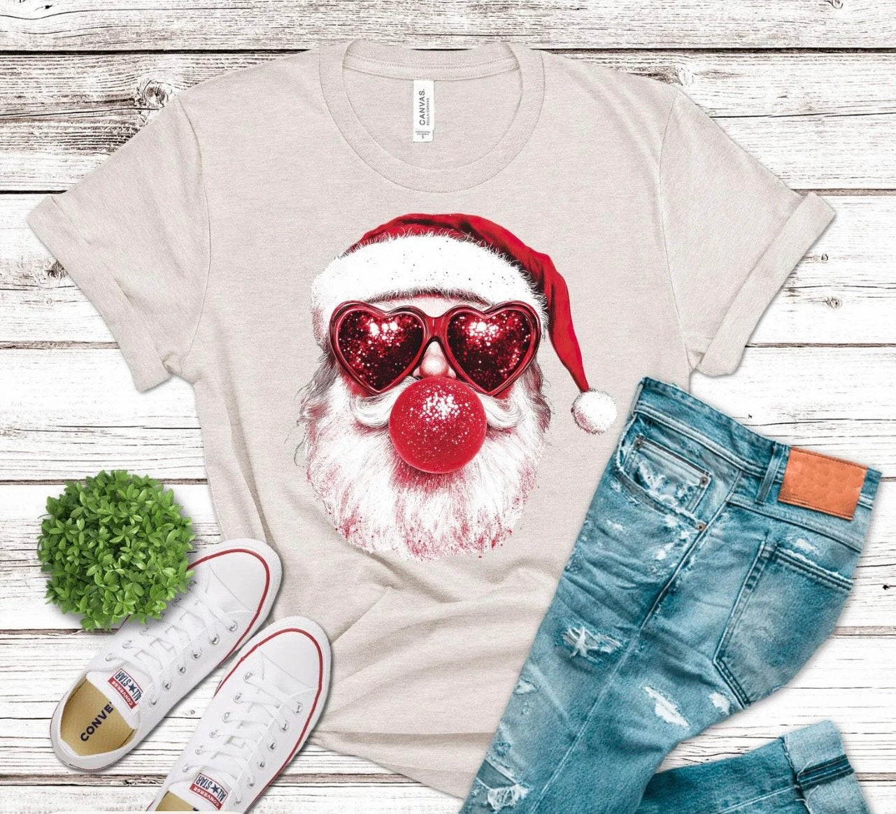 Santa Claus-Heart eye, Bubble Gum Holiday Tee